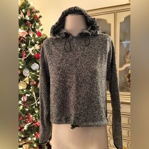 Victoria’s Secret PINK blk/white pullover hoodie very soft like new size SP